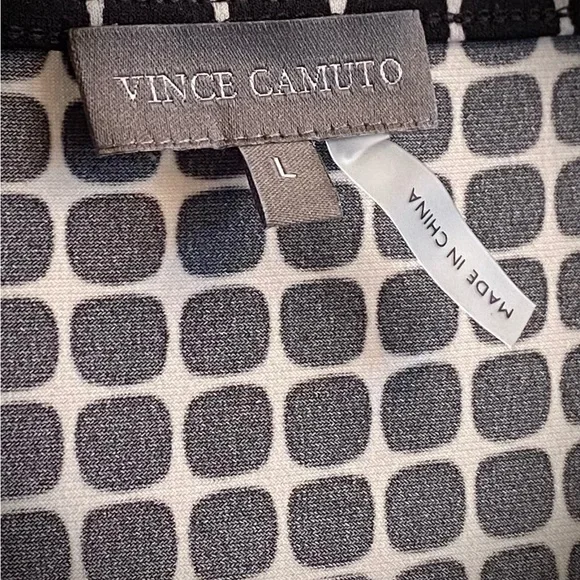 🌸HP🎉NWT👚VINCE CAMUTO Cap-Sleeve BLACK 🖤& WHITE 🤍Blouse - Picture 12 of 16